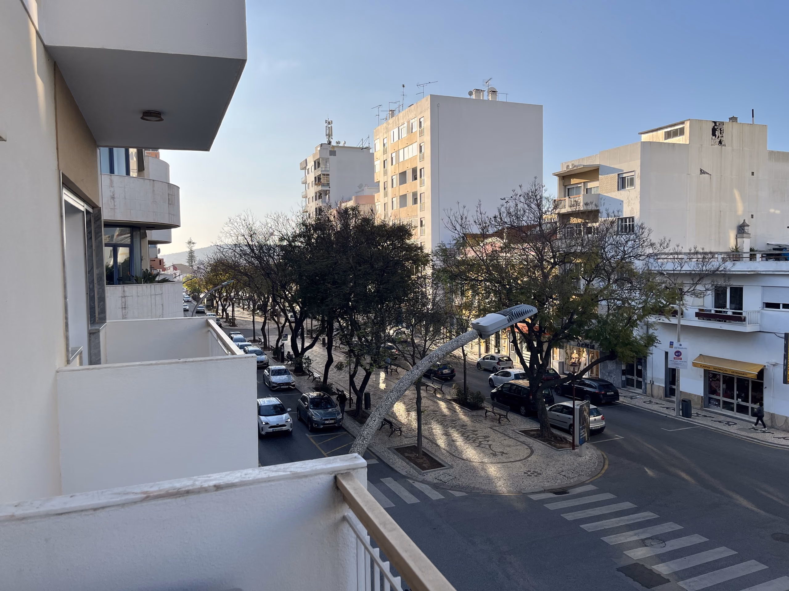 Apartamento T3 na avenida, centro de Loulé — fotografia 10